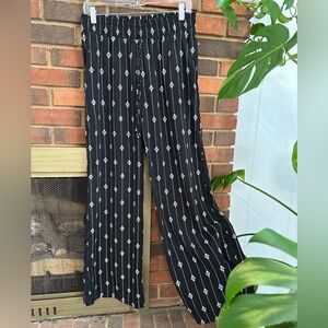 #6). Joe B high waist wide leg light pants. Excellent condition.
